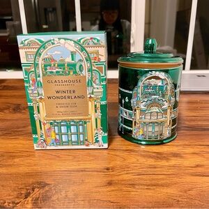 [new] glasshouse fragrances winter wonderland soy candle green